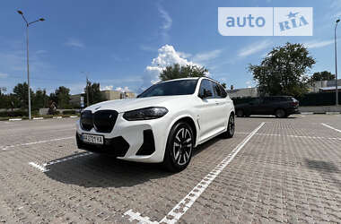 Позашляховик / Кросовер BMW iX3 2021 в Києві