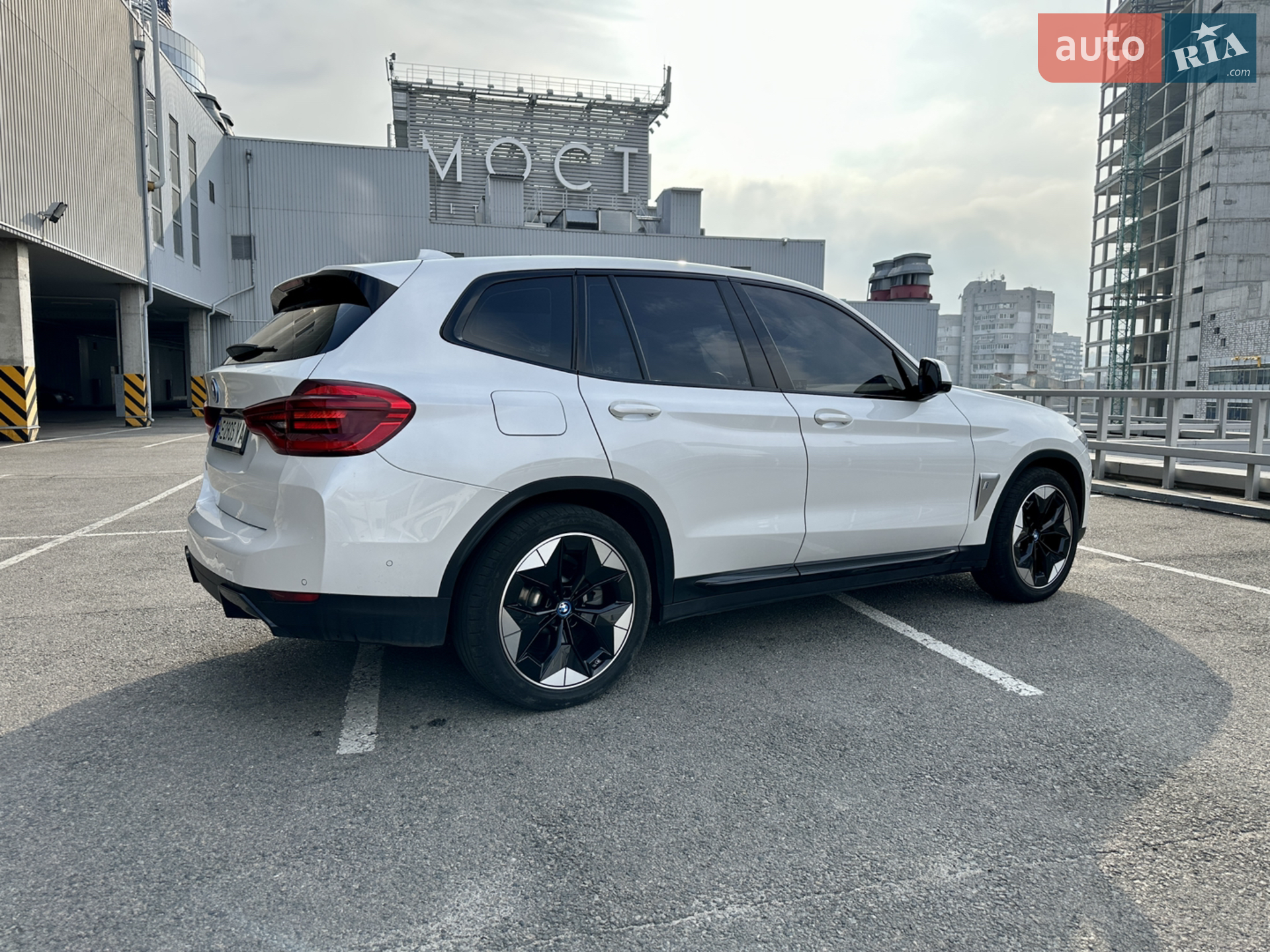 2021 BMW iX3 - мініатюра 5