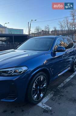 Позашляховик / Кросовер BMW iX3 2022 в 
