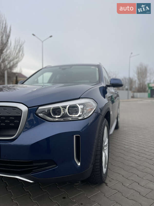 Внедорожник / Кроссовер BMW iX3 2021 в Одессе