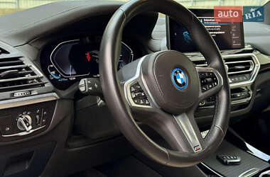 Внедорожник / Кроссовер BMW iX3 2023 в 