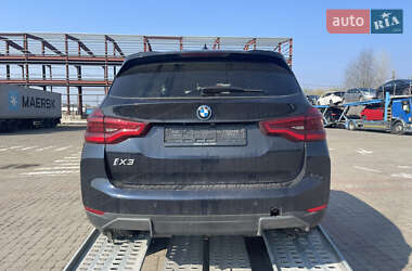 Внедорожник / Кроссовер BMW iX3 2021 в 