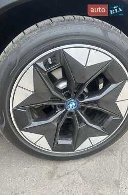 Внедорожник / Кроссовер BMW iX3 2021 в 