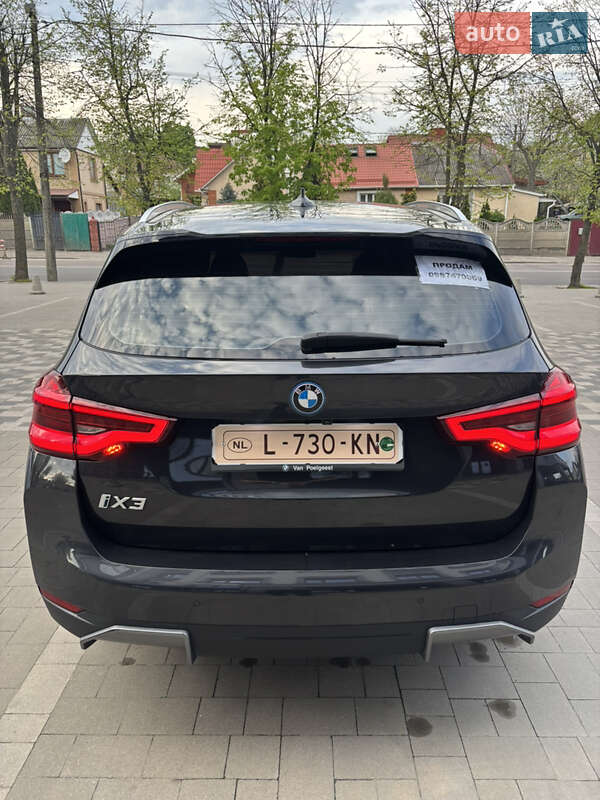 Внедорожник / Кроссовер BMW iX3 2022 в Ровно
