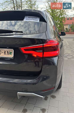 Внедорожник / Кроссовер BMW iX3 2022 в Ровно
