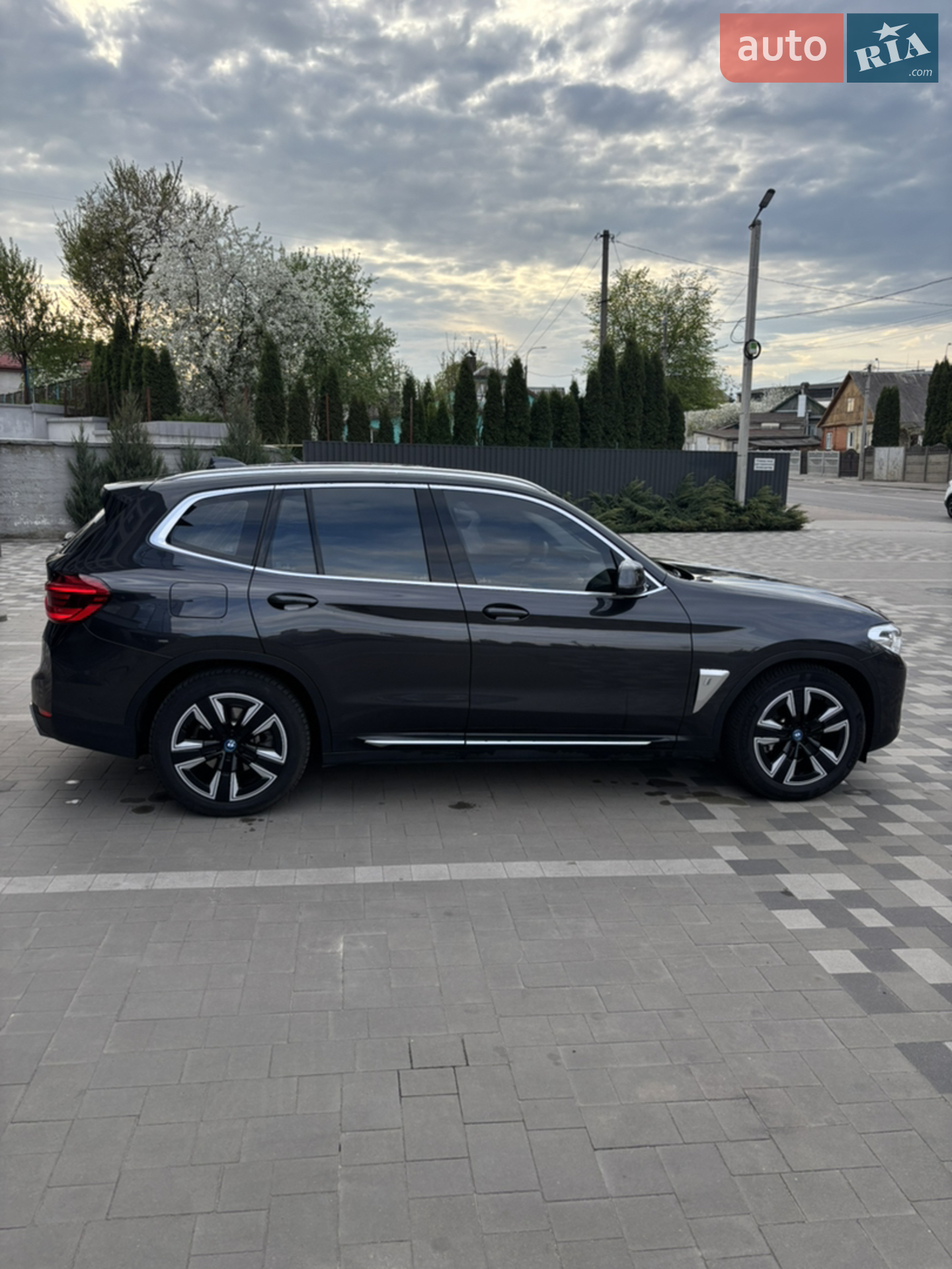 2022 BMW iX3 - мініатюра 18