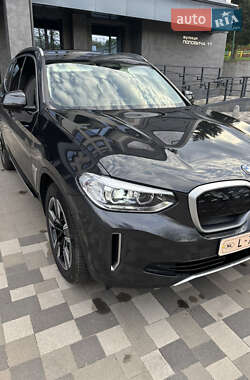 Внедорожник / Кроссовер BMW iX3 2022 в Ровно