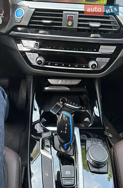 Внедорожник / Кроссовер BMW iX3 2022 в Ровно