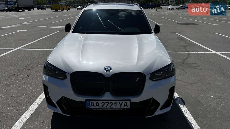 Внедорожник / Кроссовер BMW iX3 2021 в Киеве