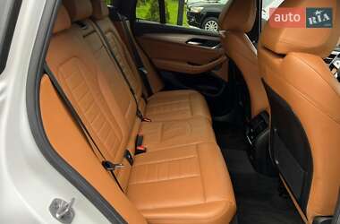 Позашляховик / Кросовер BMW iX3 2021 в 