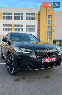 Внедорожник / Кроссовер BMW iX3 2023 в Ровно