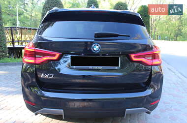 Позашляховик / Кросовер BMW iX3 2021 в 