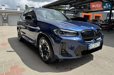 Внедорожник / Кроссовер BMW iX3 2021 в Киеве