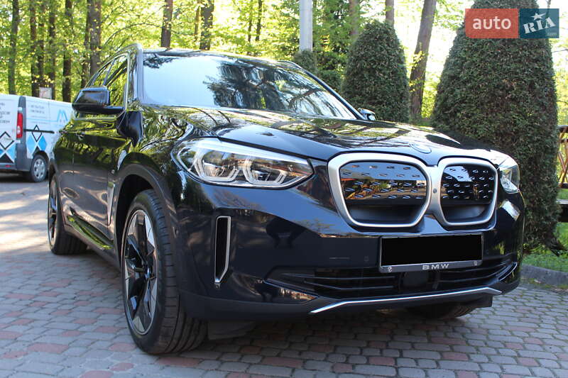 Внедорожник / Кроссовер BMW iX3 2021 в Трускавце