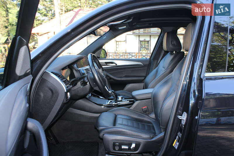 Внедорожник / Кроссовер BMW iX3 2021 в Трускавце