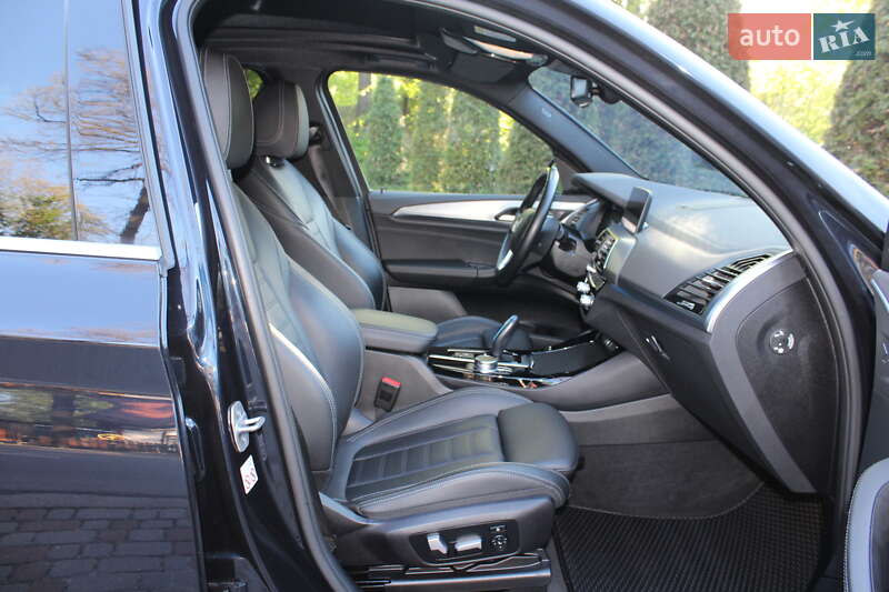 Внедорожник / Кроссовер BMW iX3 2021 в Трускавце
