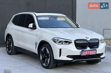 Внедорожник / Кроссовер BMW iX3 2020 в 