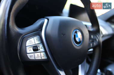 Внедорожник / Кроссовер BMW iX3 2021 в 