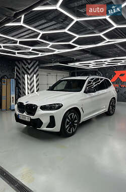 Внедорожник / Кроссовер BMW iX3 2022 в 