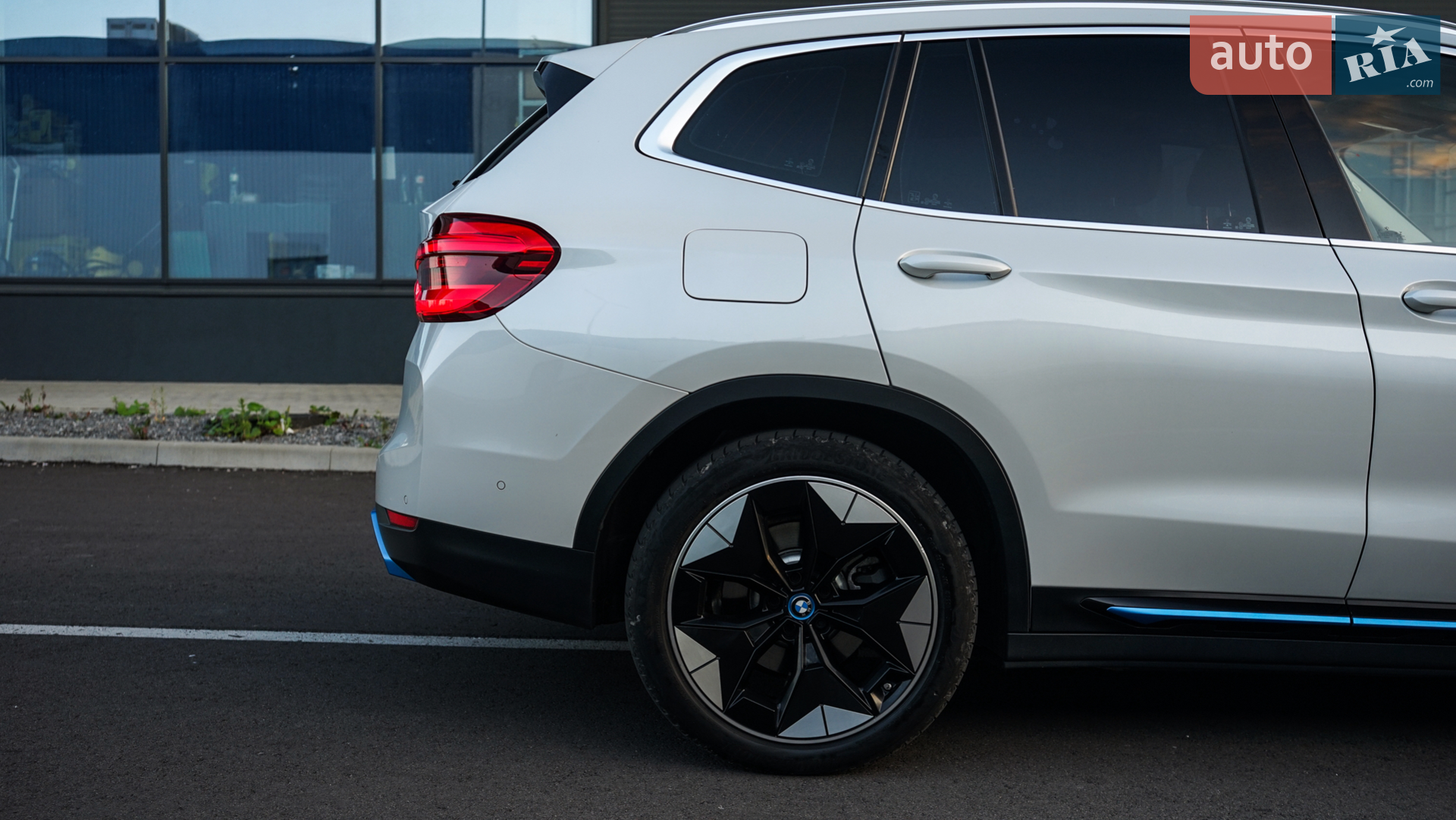 2021 BMW iX3 - мініатюра 6