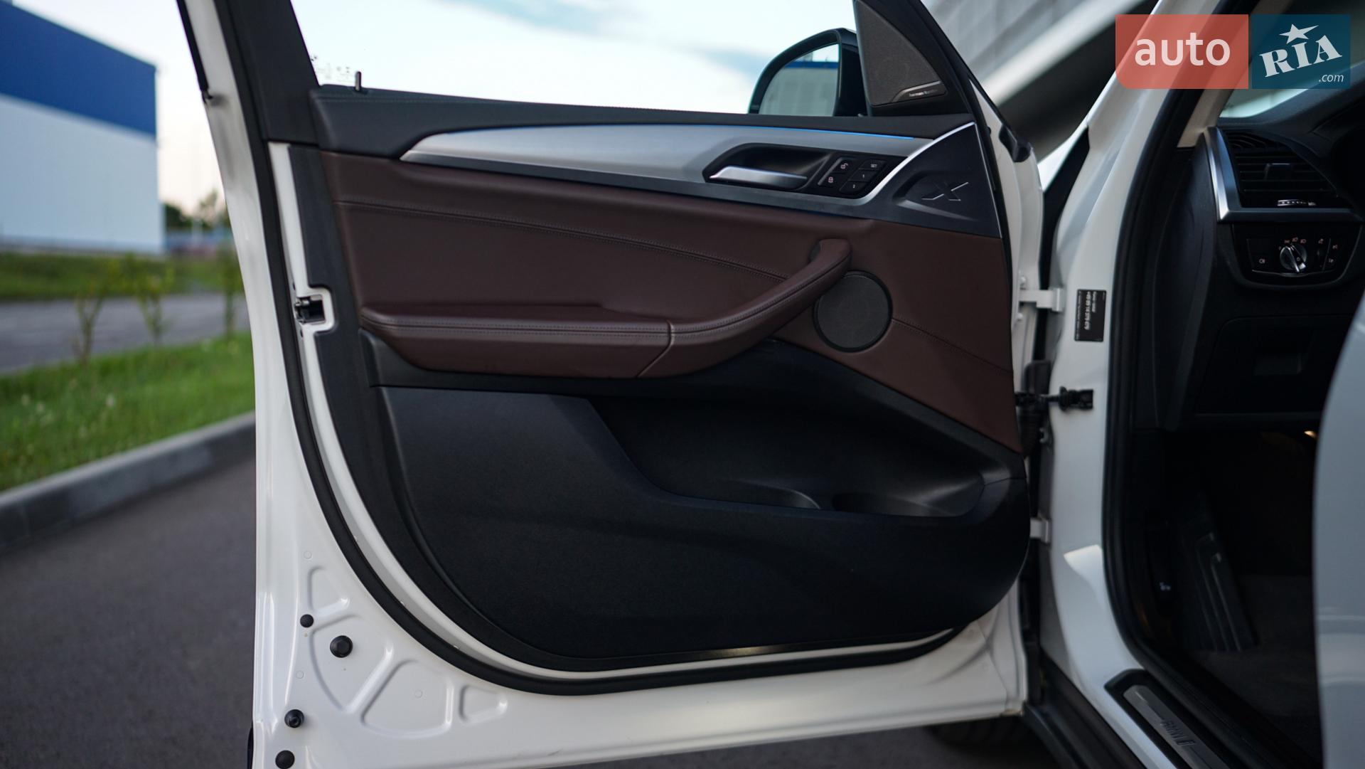 2021 BMW iX3 - мініатюра 16