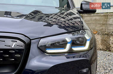 Внедорожник / Кроссовер BMW iX3 2023 в 