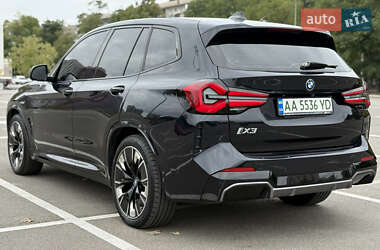 Внедорожник / Кроссовер BMW iX3 2023 в 