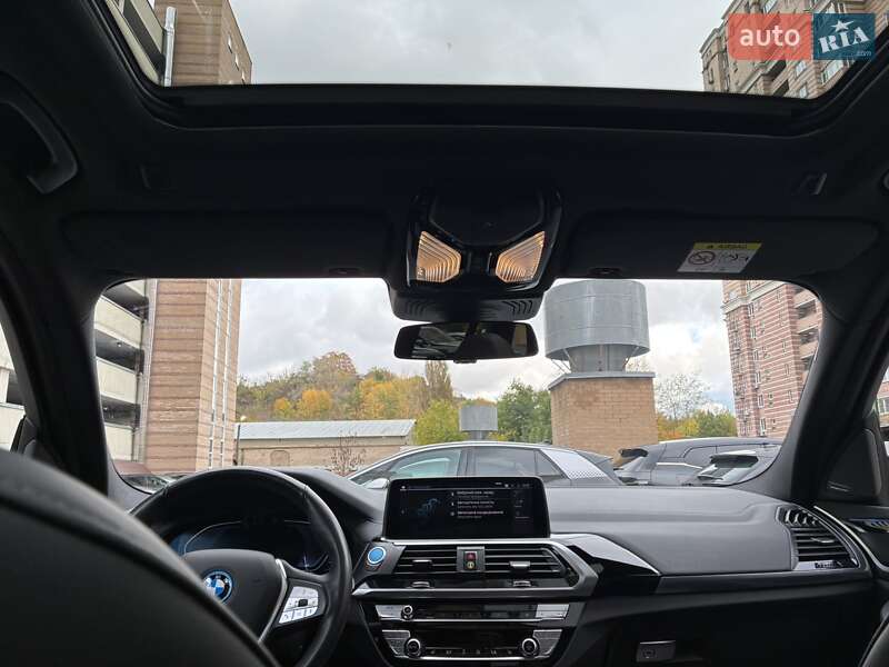 Позашляховик / Кросовер BMW iX3 2021 в Києві