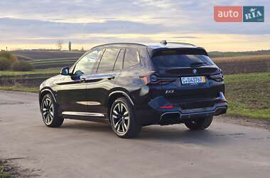 Внедорожник / Кроссовер BMW iX3 2022 в 