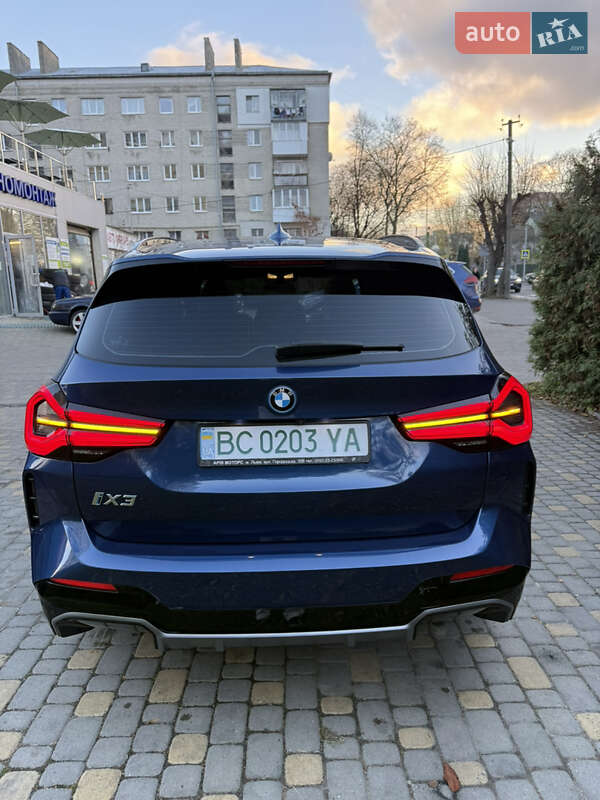 Внедорожник / Кроссовер BMW iX3 2021 в Львове