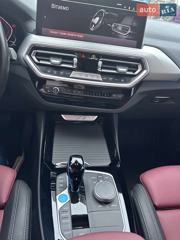 Позашляховик / Кросовер BMW iX3 2022 в Києві фото 12 Позашляховик / Кросовер BMW iX3 2022 в Києві