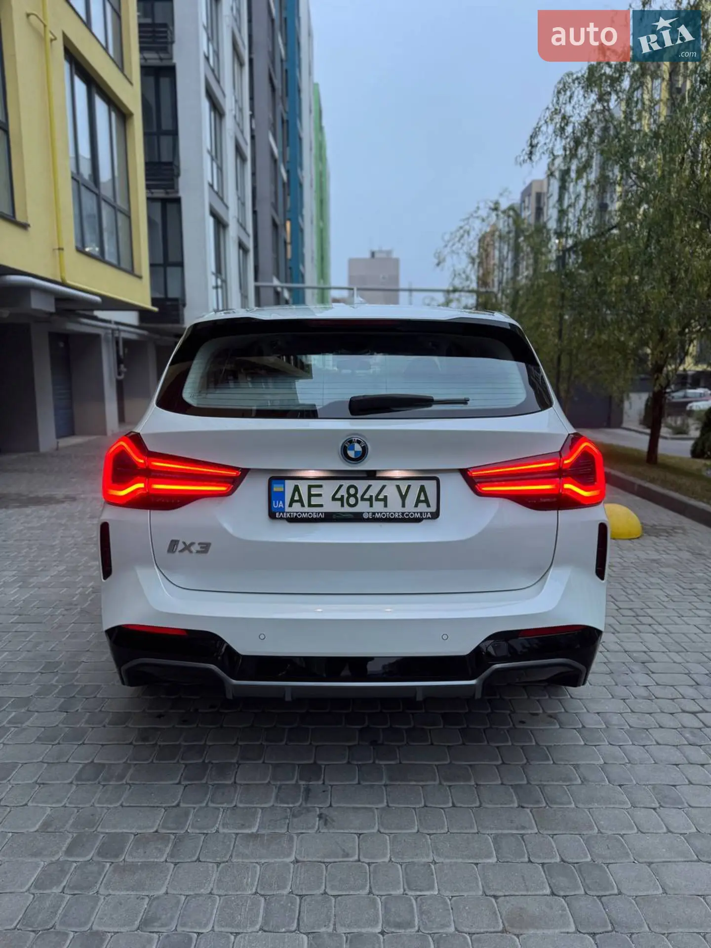 2023 BMW iX3 - мініатюра 12