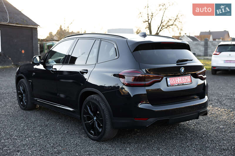 Позашляховик / Кросовер BMW iX3 2021 в Луцьку