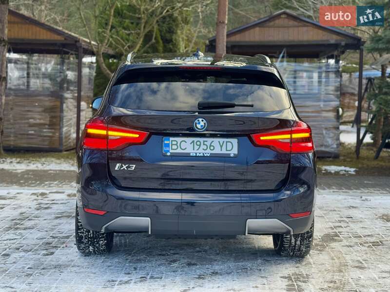 Внедорожник / Кроссовер BMW iX3 2021 в Дрогобыче