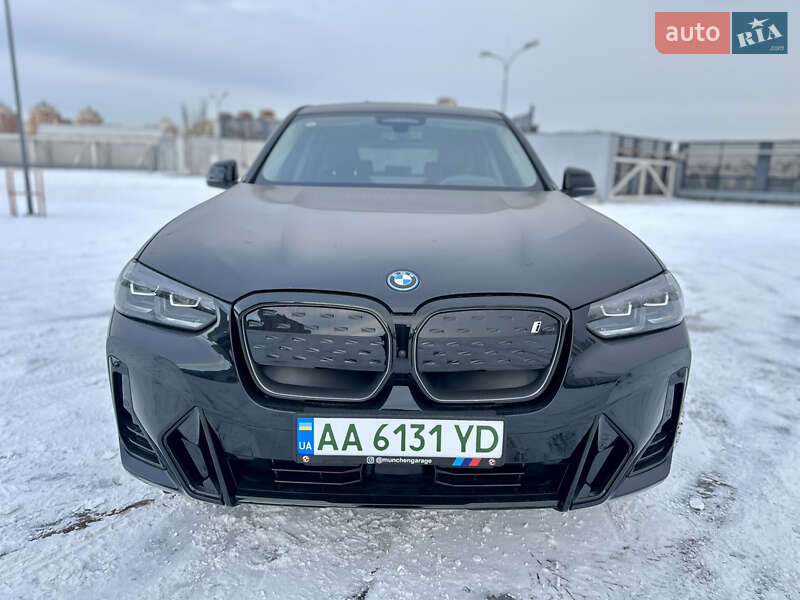 Внедорожник / Кроссовер BMW iX3 2024 в Киеве