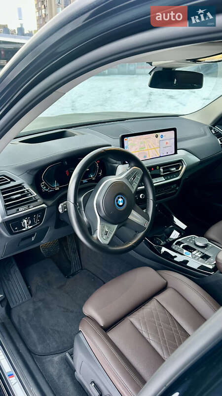 Внедорожник / Кроссовер BMW iX3 2024 в Киеве