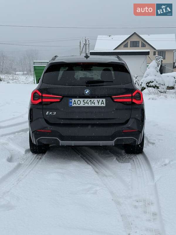 Внедорожник / Кроссовер BMW iX3 2023 в Мукачево