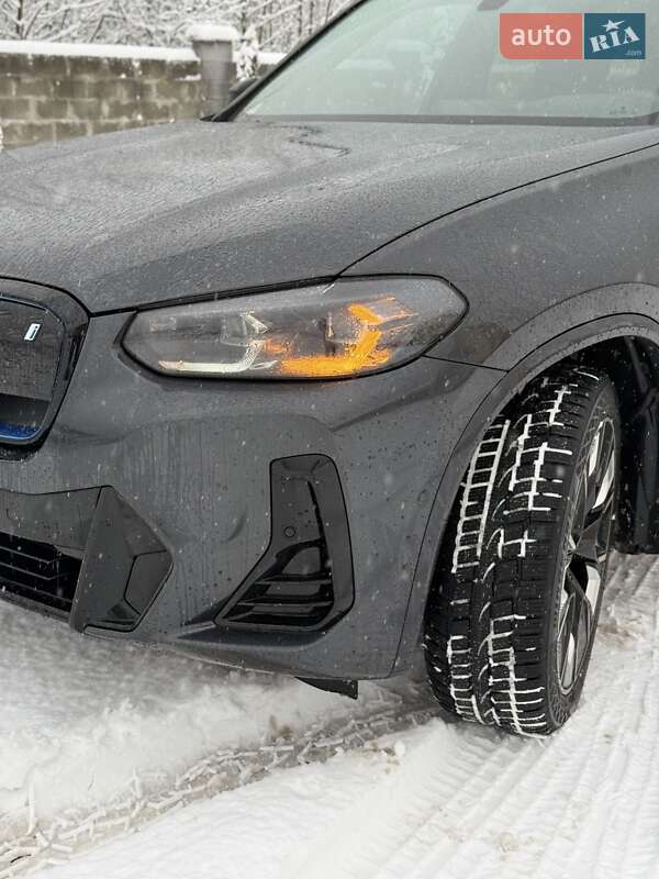 Внедорожник / Кроссовер BMW iX3 2023 в Мукачево