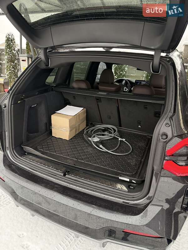 Внедорожник / Кроссовер BMW iX3 2023 в Мукачево