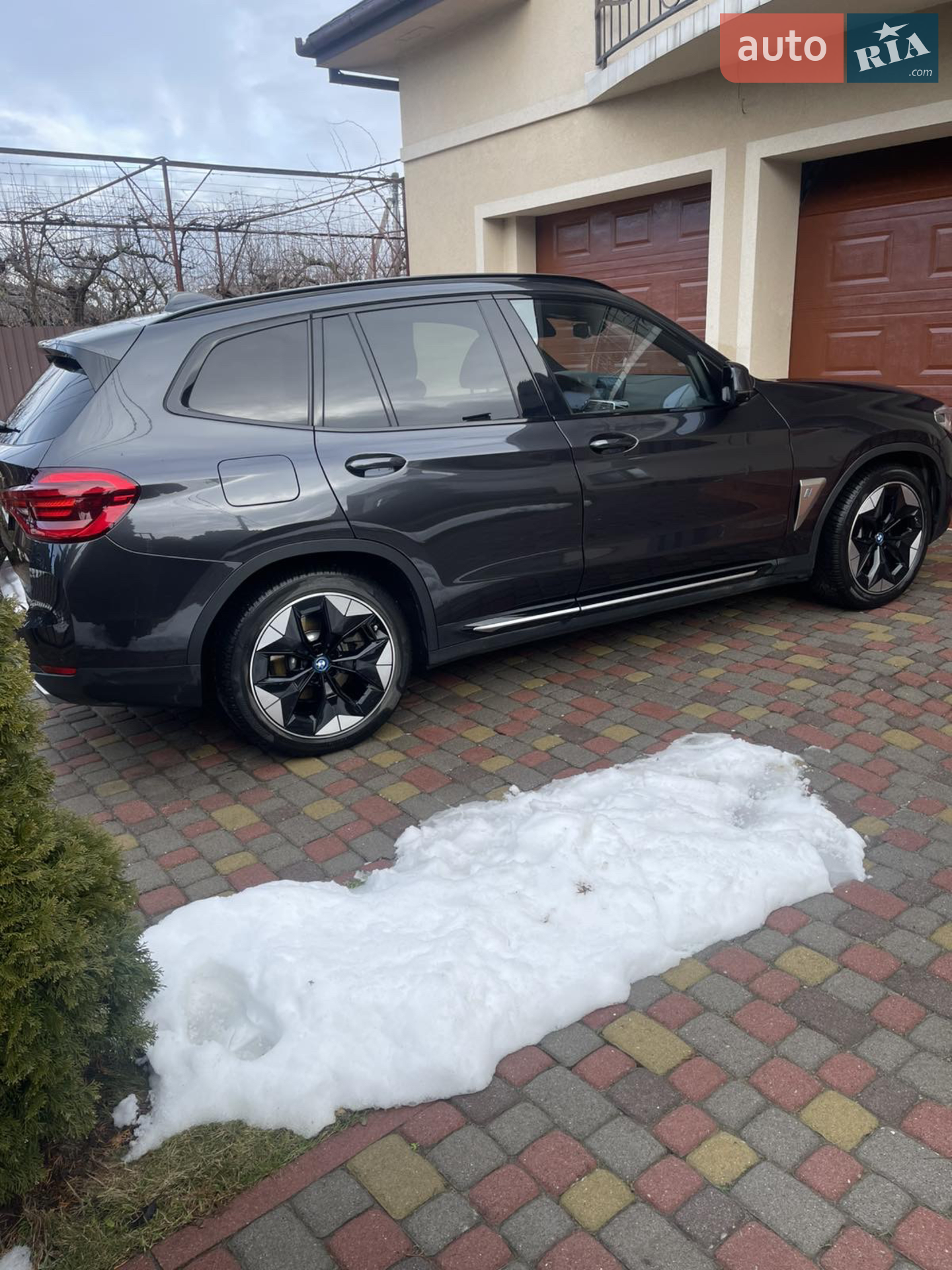 2021 BMW iX3 - мініатюра 2