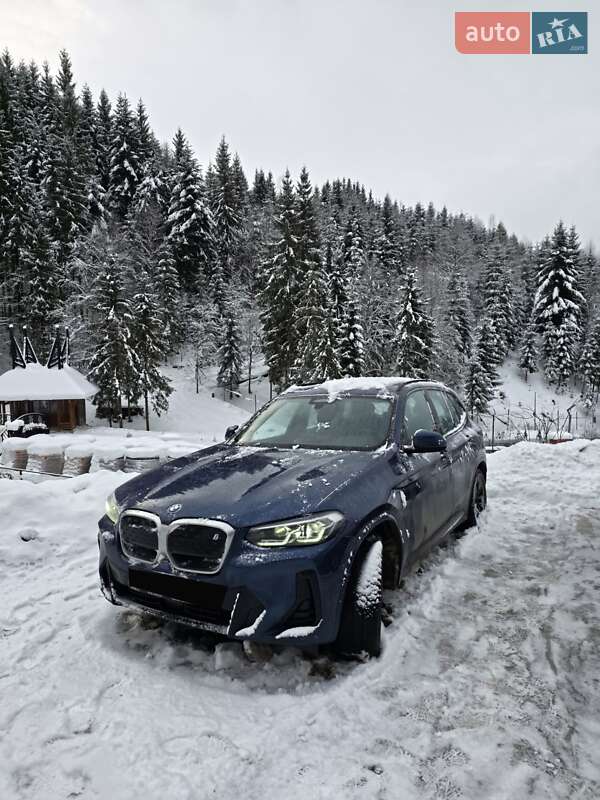 Позашляховик / Кросовер BMW iX3 2021 в Івано-Франківську