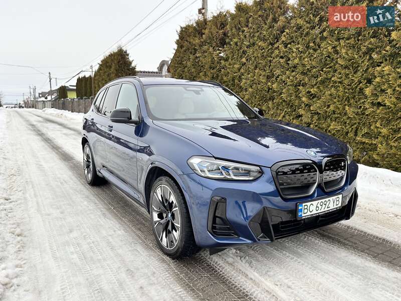 Внедорожник / Кроссовер BMW iX3 2024 в Львове
