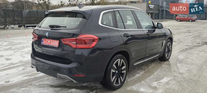 Позашляховик / Кросовер BMW iX3 2021 в Києві