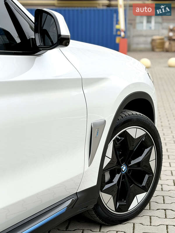 Позашляховик / Кросовер BMW iX3 2021 в Ужгороді фото 12 Позашляховик / Кросовер BMW iX3 2021 в Ужгороді