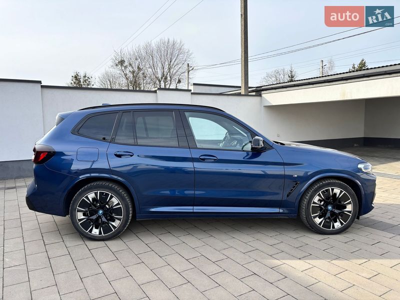 Внедорожник / Кроссовер BMW iX3 2024 в Львове