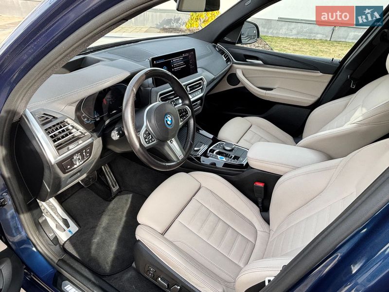 Внедорожник / Кроссовер BMW iX3 2024 в Львове