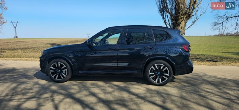 Позашляховик / Кросовер BMW iX3 2022 в Луцьку