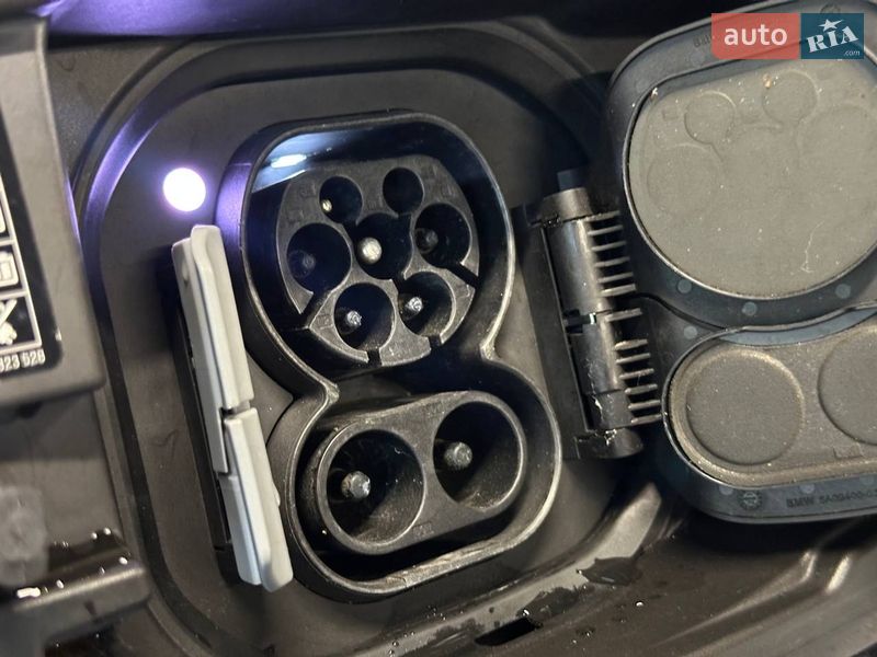 Внедорожник / Кроссовер BMW iX3 2021 в Львове