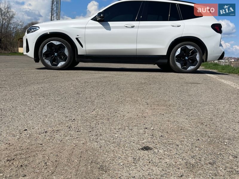 Внедорожник / Кроссовер BMW iX3 2021 в Одессе фото 40 Внедорожник / Кроссовер BMW iX3 2021 в Одессе