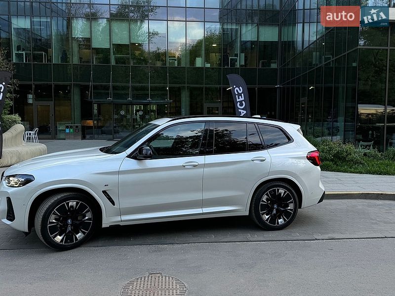 Позашляховик / Кросовер BMW iX3 2024 в Львові фото 3 Позашляховик / Кросовер BMW iX3 2024 в Львові